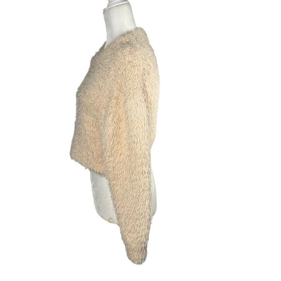 Urban Outfitters Medium Women's Cream Cuddle Up Crew Neck Cropped Sweater - Picture 7 of 12